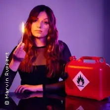 Lara Ermer - Zuckerjokes und Peitsche