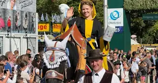 Oktoberfest 2026: Průvod majitelů stánků