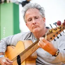 Fab four on eight strings - Torsten Turinsky — PHNX Aparthotel, Hamburg
