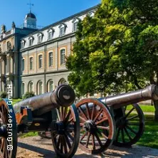 Бонн и Бундесвер - экскурсия по военному сердцу Республики — Treffpunkt: Vor dem Museum König, Бонн