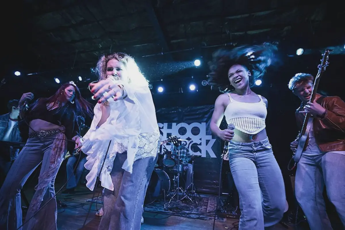 School of Rock — Bi Nuu, Berlin