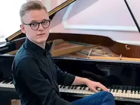 Jan Cmejla, piano — Kursaal am See, Überlingen
