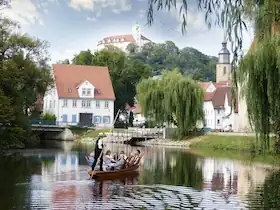 Stocherkahn Boat Tour - Themed Excursion