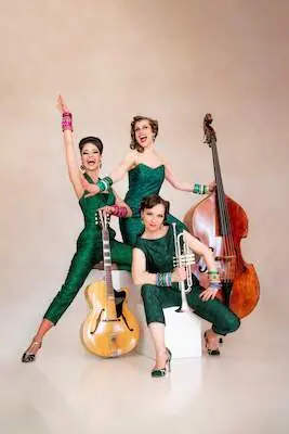 ZUCCHINI SISTAZ - "Elegance or Nothing!" — Saalbau Volkshaus Sossenheim, Frankfurt