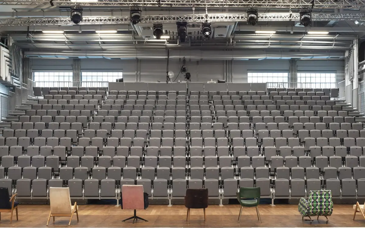 Персоны драмы: Частная коллекция — Nowy Teatr, Варшава