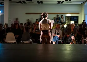 Schreibcouch-Finale - čtecí performance nejmladších autorů Literaturhaus — Literaturhaus Freiburg, Freiburg im Breisgau