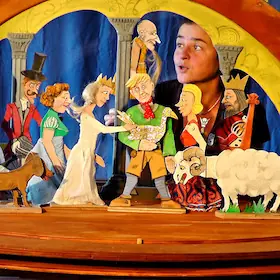 Loutkové divadlo s Biankou Heuser · Zlatá husa — Kulturhaus Freital, Freital