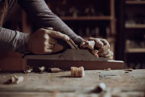 Woodworking Workshops in Wrocław - Bensari Workshop Schedule (H1 2026)