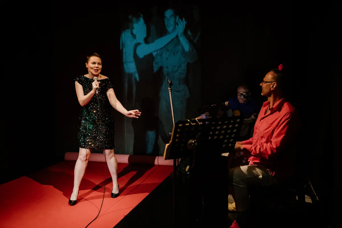 Piosenki mojej mamy, czyli w domu bez zmian — Teatr Polski Poznań, Poznań
