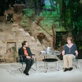 OH GOTT! - *vyprodáno* Úvod 17:30 — Zimmertheater Tübingen, Tübingen