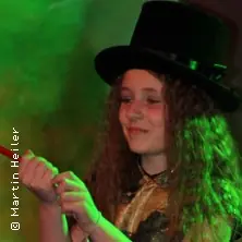 Magischer Zirkel MA-LU-HEI — SCHATZKISTL – Theater . Kabarett . Club - Im Leonardo Royal Mannheim, Mannheim
