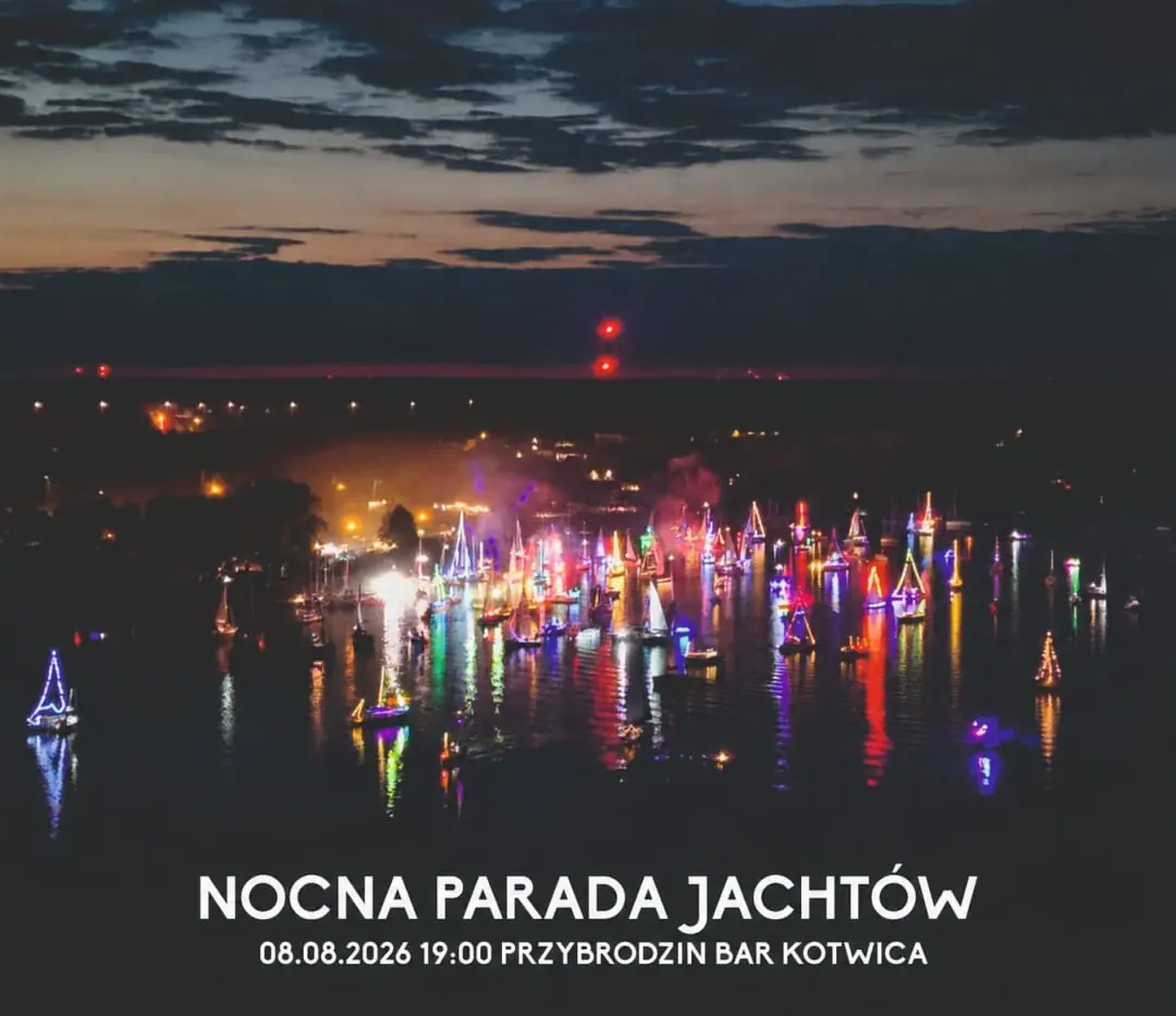 Nocna Parada Jachtów w Przybrodzinie nad Jeziorem Powidzkim — Bar Kotwica, Przybrodzin