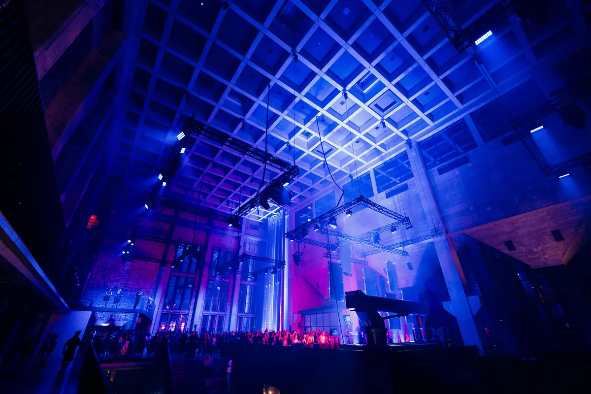 Silo West s Karla Blum, A.D.H.S., Lampé a Rad.Lez (DAY RAVE) — Bergson Kunstkraftwerk, Mnichov