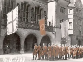 Historix-Tours: World War I, Nazis, Dictatorship - Themed Tour — Rathausplatz Freiburg, Freiburg im Breisgau