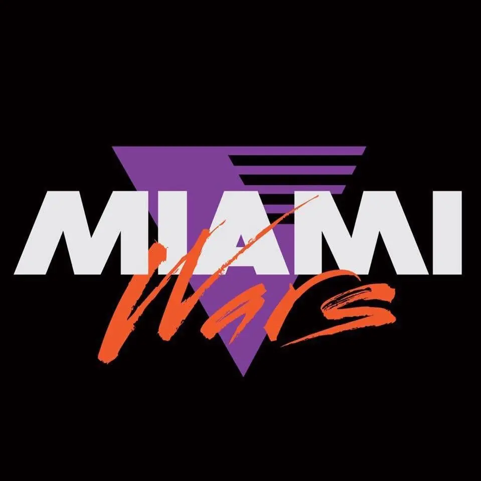 Summer Sale - Winyl Market — Miami Wars, Warszawa