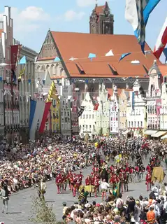 Zauber der Operette - Eine Wiener Operetten Revue mit Solisten, Ballett und Kammerorchester