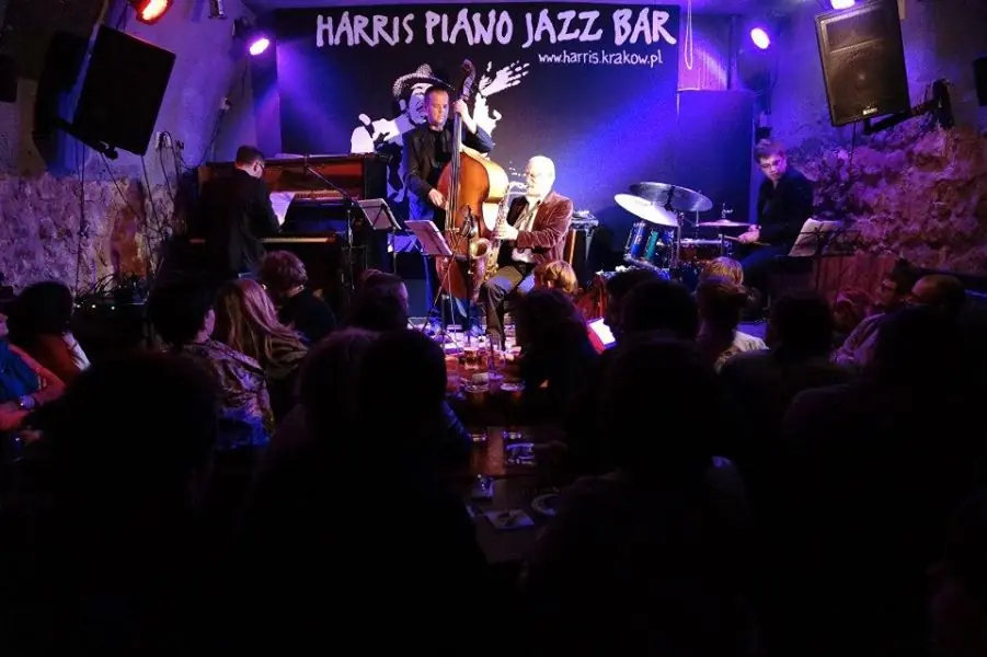 Groovosophers — Harris Piano Jazz Bar, Krakau