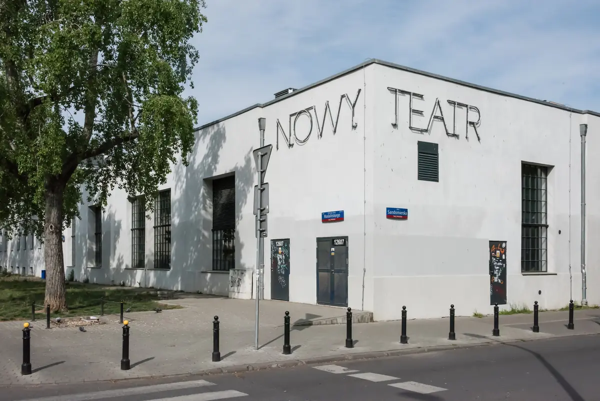 Divadlo nemusí být jako divadlo — Nowy Teatr, Varšava