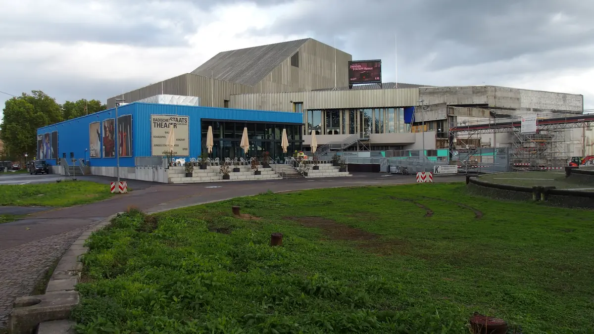 Benefit Concert for People in Need — Badisches Staatstheater Karlsruhe, Karlsruhe