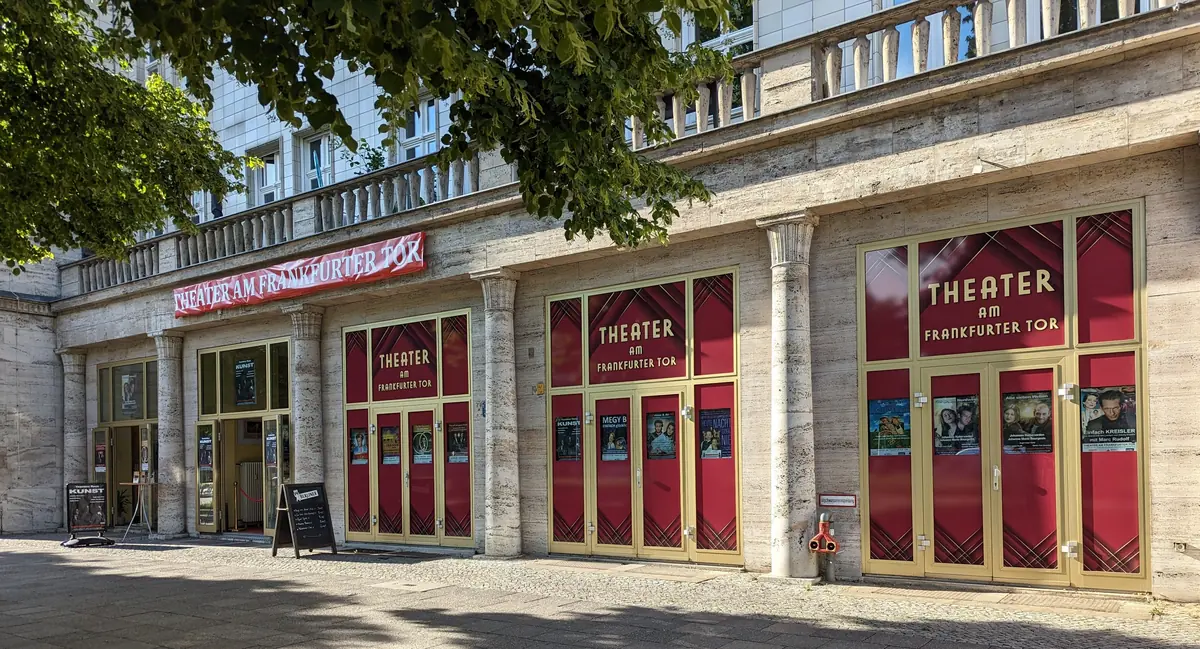 Dziwna para - Klasyk komedii Neila Simona — Theater am Frankfurter Tor, Berlin