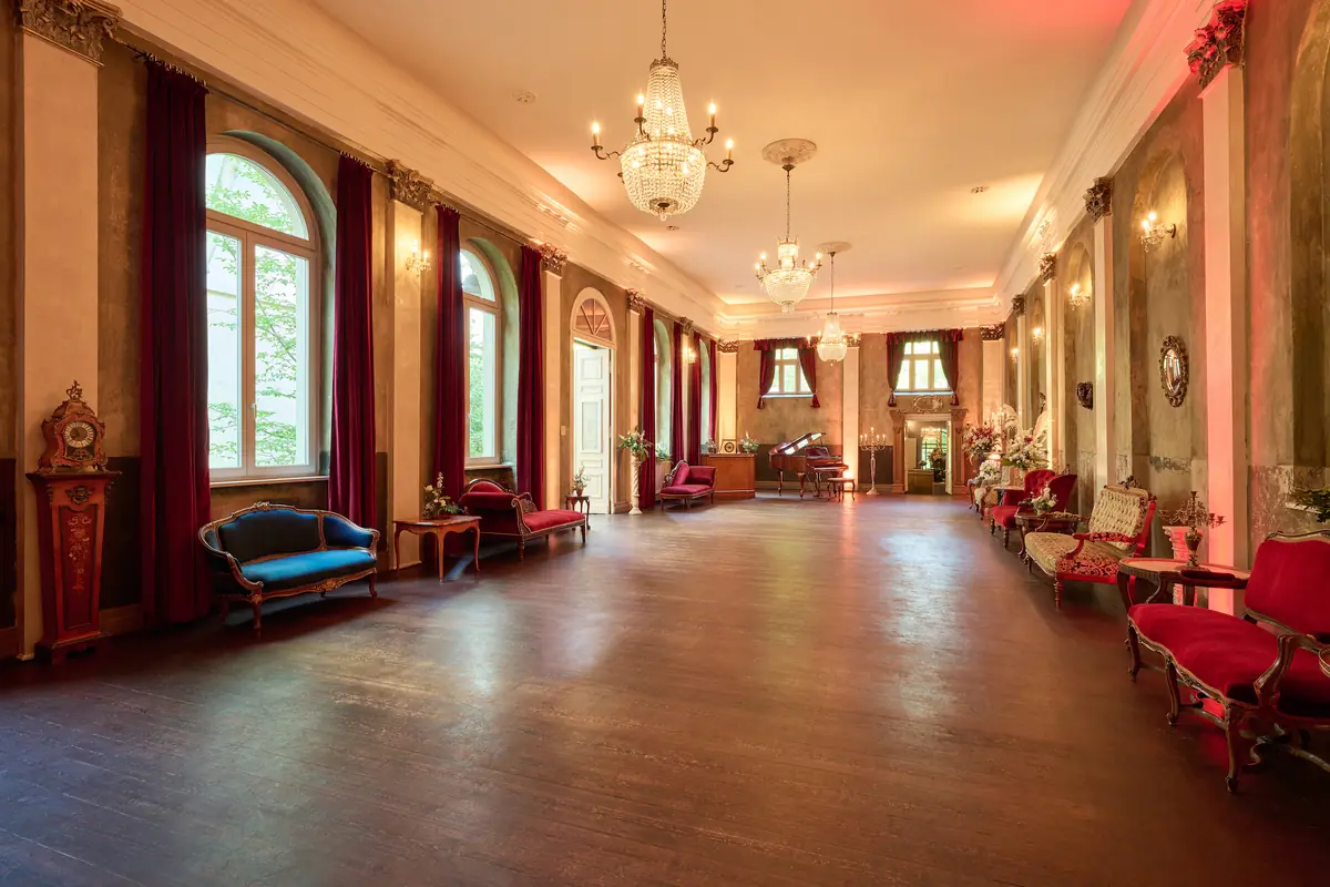 Cabaret Elysion - Die Sinnlichkeit der Rose — Ballhaus Wedding, Berlin