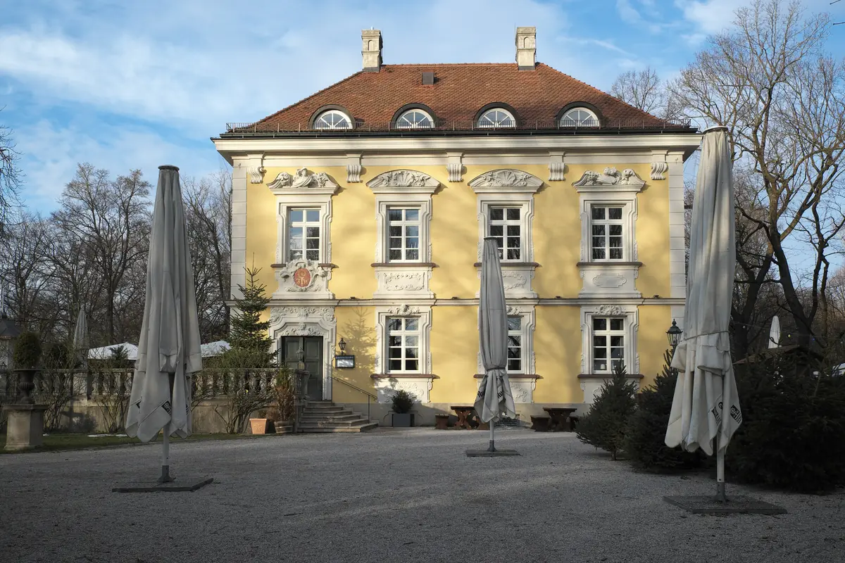 Magic Dinner München mit Orélie - unfassbar, faszinierend und wunderschön — Bamberger Haus München Schwabing, München