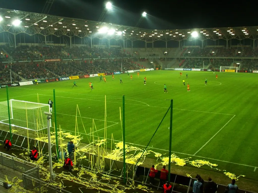 Korona Kielce – Widzew Łódź — Exbud Arena, Kielce